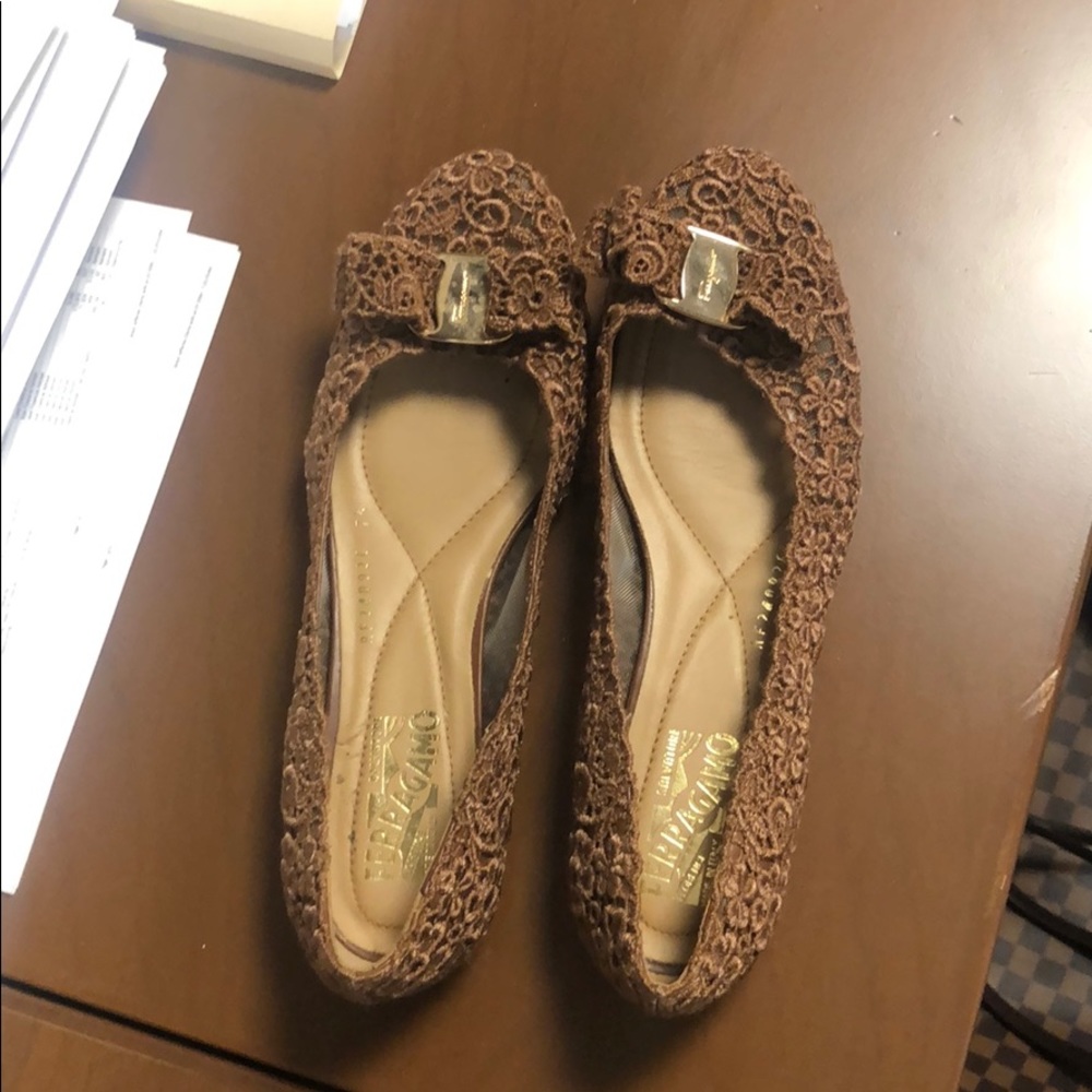 Ferragmo size 7.5 Varina flats